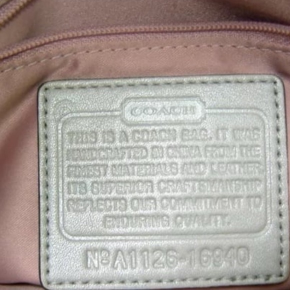 Coach Opt-Art Sparkle Shoulder Hangbag - Picture 2 of 6